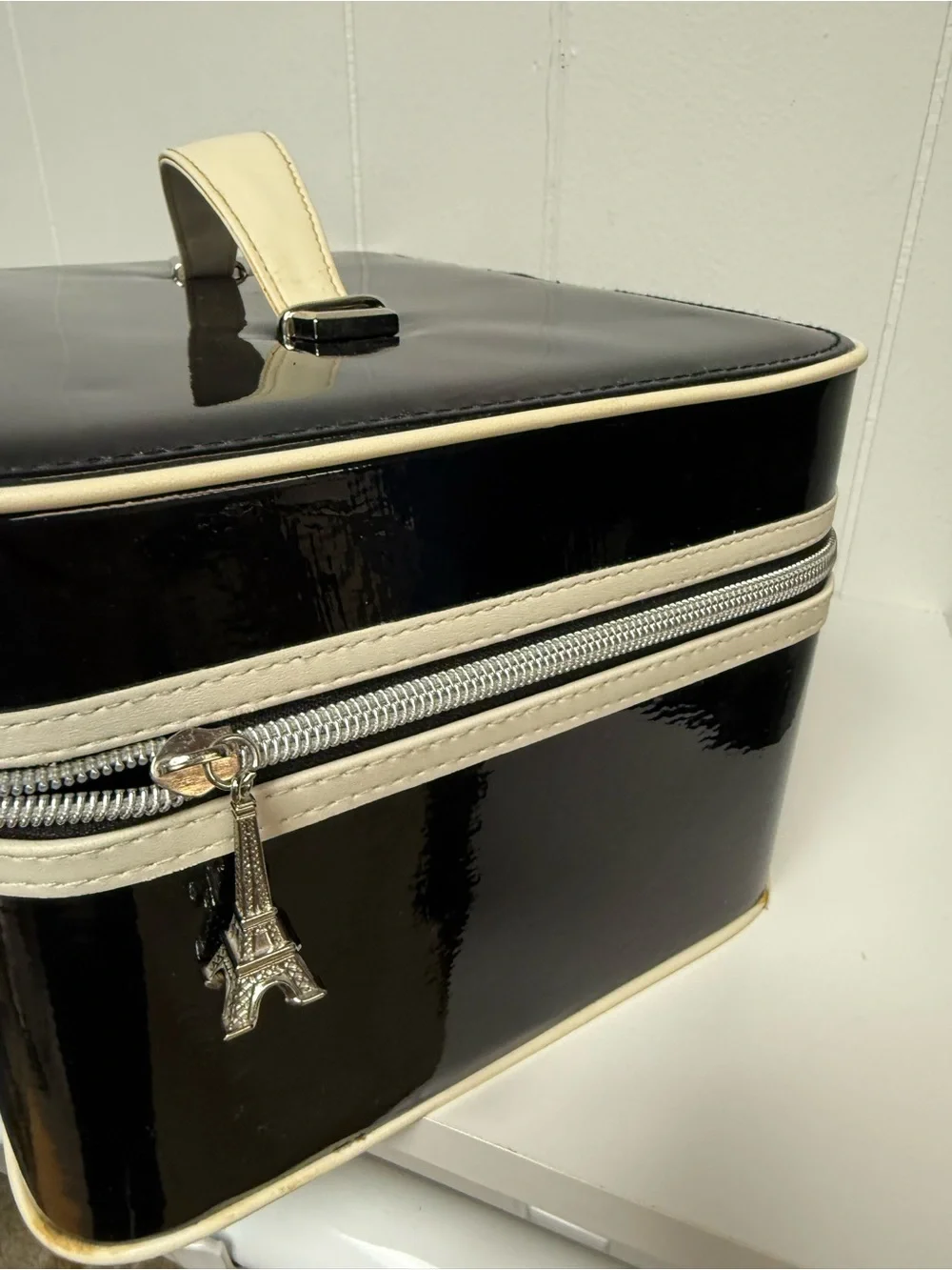 Vintage Lancôme Makeup Train Case | Black Cream Red | Eiffel Tower Zipper Charms